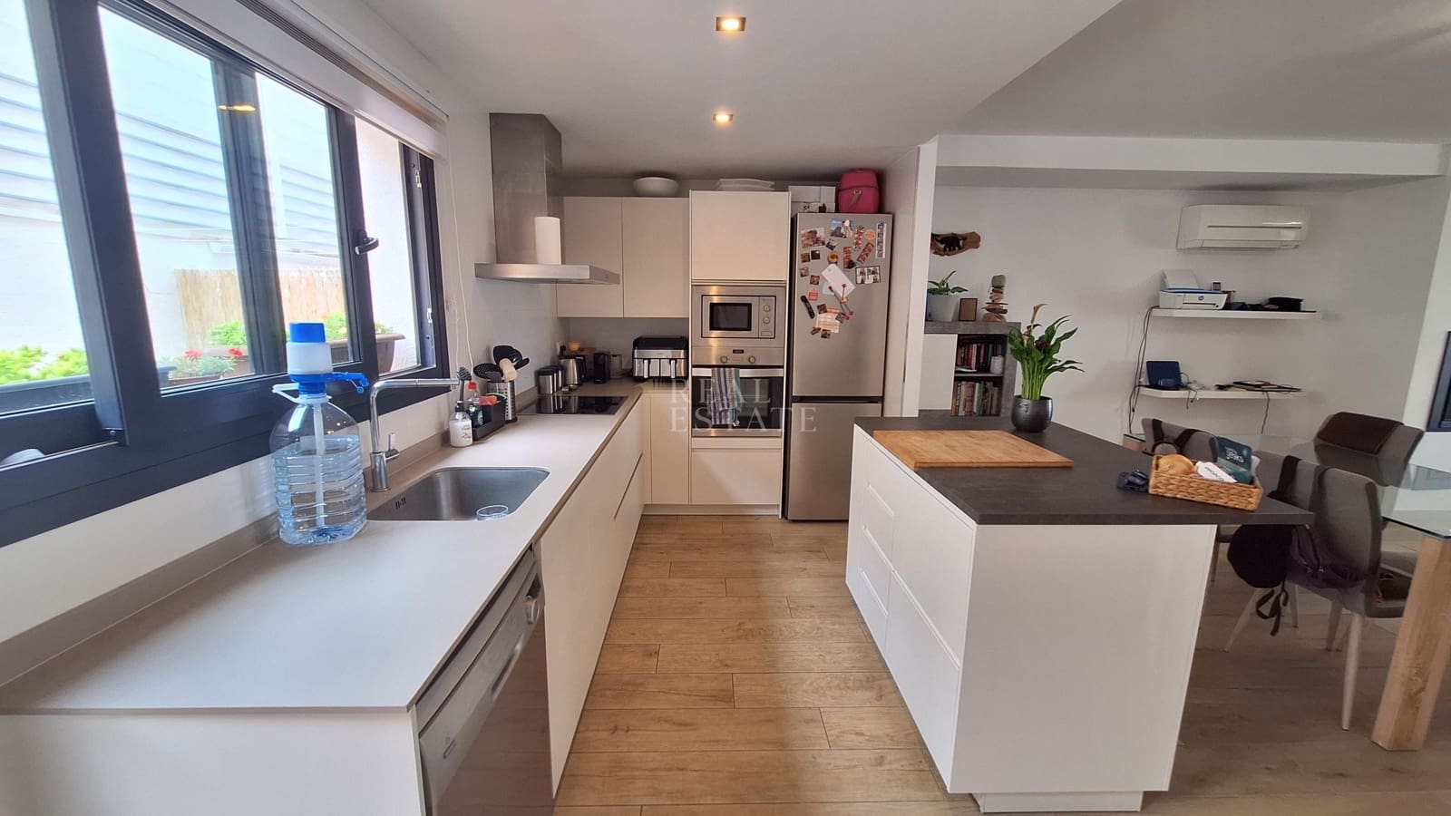 3 soverom Hus til salgs i Alfaz del Pi / L'Alfas del Pi med svømmebasseng garasje - € 459 000 (Ref: 9964533)