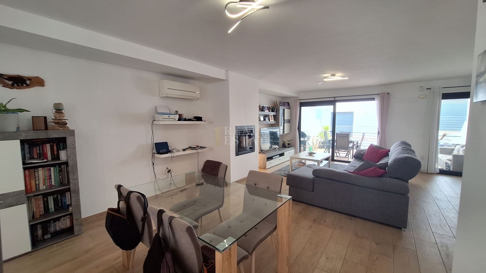 3 soverom Hus til salgs i Alfaz del Pi / L'Alfas del Pi med svømmebasseng garasje - € 459 000 (Ref: 9964533)