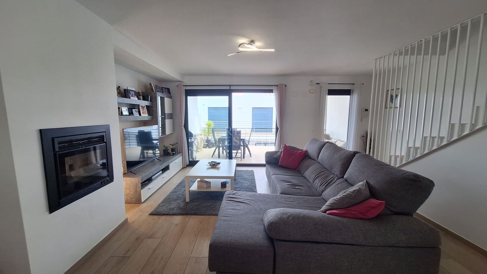 3 soverom Hus til salgs i Alfaz del Pi / L'Alfas del Pi med svømmebasseng garasje - € 459 000 (Ref: 9964533)