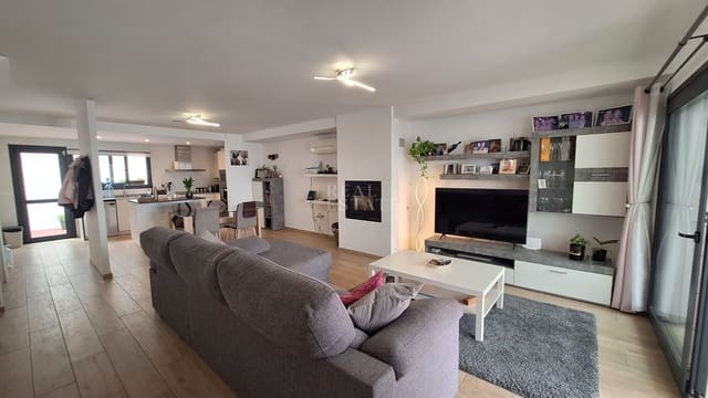 3 soverom Hus til salgs i Alfaz del Pi / L'Alfàs del Pi med svømmebasseng garasje - € 459 000 (Ref: 9964533)