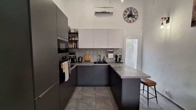 2 slaapkamer Villa te koop in Els Poblets - € 249.950 (Ref: 9969088)
