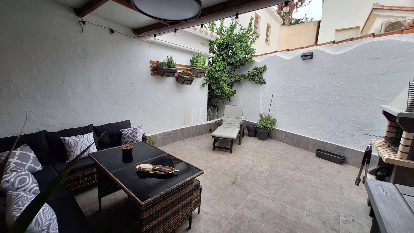 2 bedroom Villa for sale in Els Poblets - € 249,950 (Ref: 9969088)