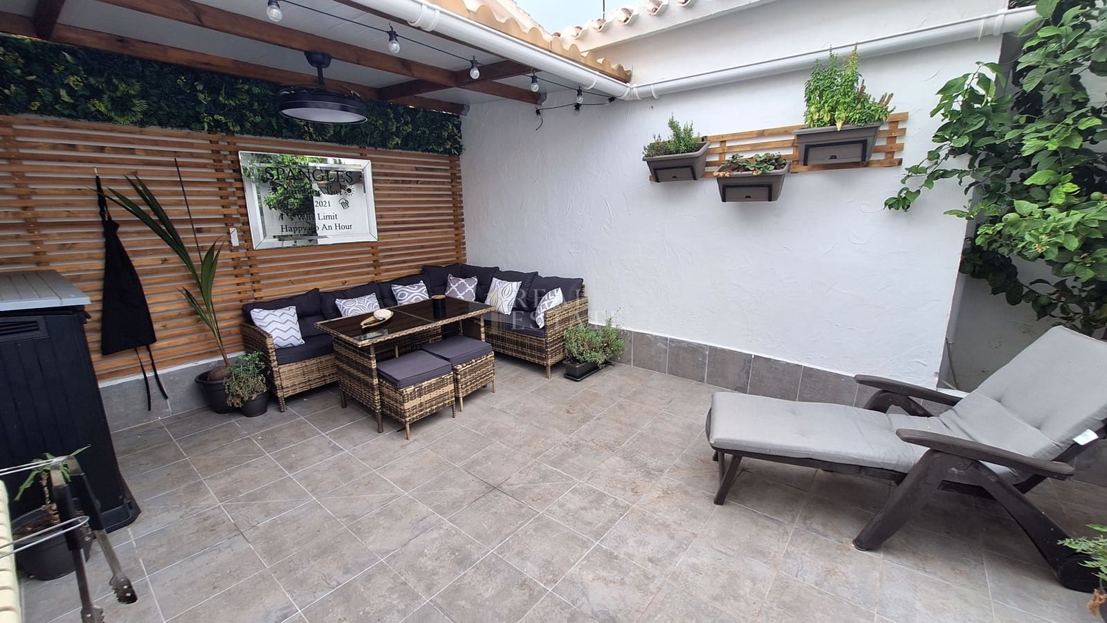 2 bedroom Villa for sale in Els Poblets - € 249,950 (Ref: 9969088)