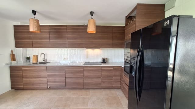 Chalet de 3 habitaciones en Altea en venta con piscina - 529.000 € (Ref: 9972315)