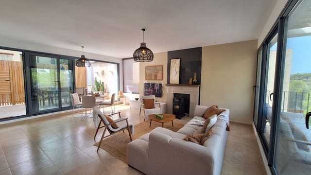 Chalet de 3 habitaciones en Altea en venta con piscina - 529.000 € (Ref: 9972315)