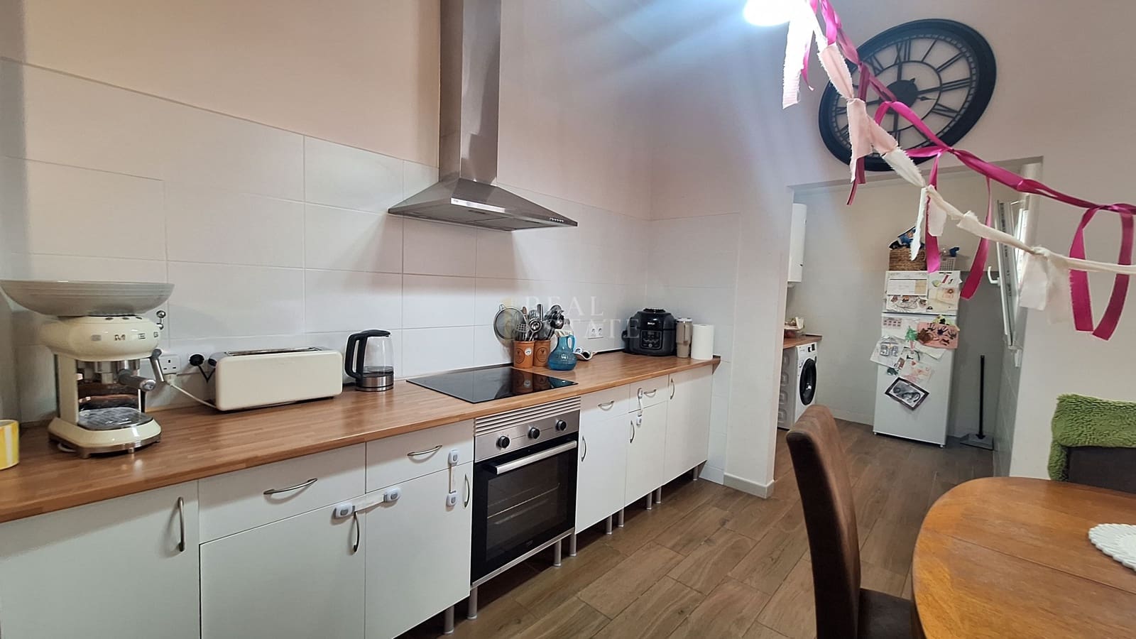 Casa de 3 habitaciones en Tormos en venta - 255.000 € (Ref: 9976584)