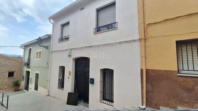 Casa de 3 habitaciones en Tormos en venta - 255.000 € (Ref: 9976584)