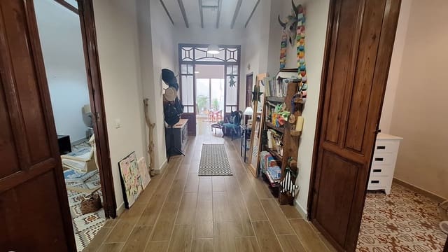 Casa de 3 habitaciones en Tormos en venta - 255.000 € (Ref: 9976584)