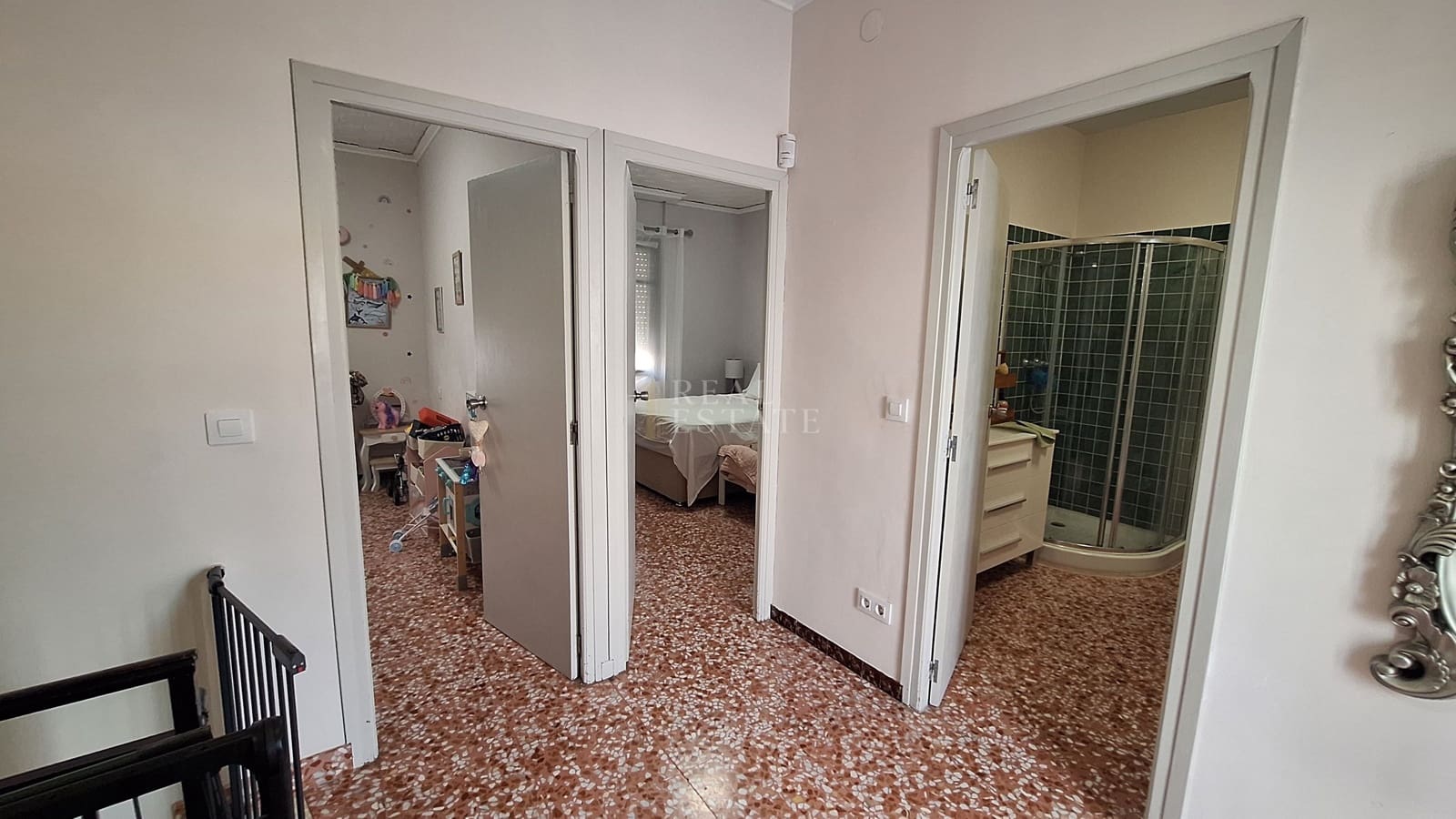 Casa de 3 habitaciones en Tormos en venta - 255.000 € (Ref: 9976584)