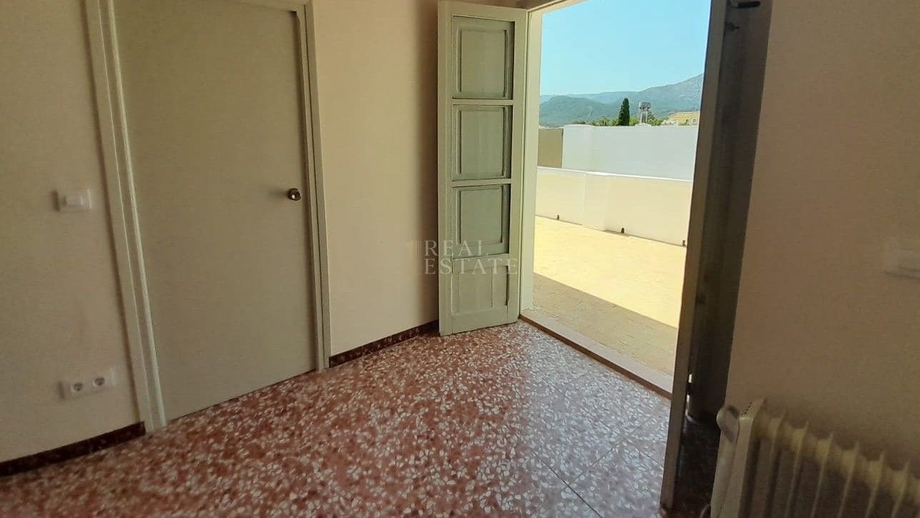 3 quarto Casa em Banda para venda em Tormos - 255 000 € (Ref: 9976584)