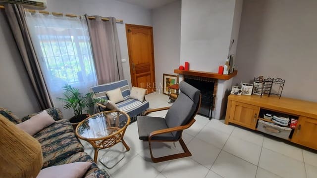 2 sypialnia Willa na sprzedaż w Murla z basenem garażem - 225 000 € (Ref: 9989385)