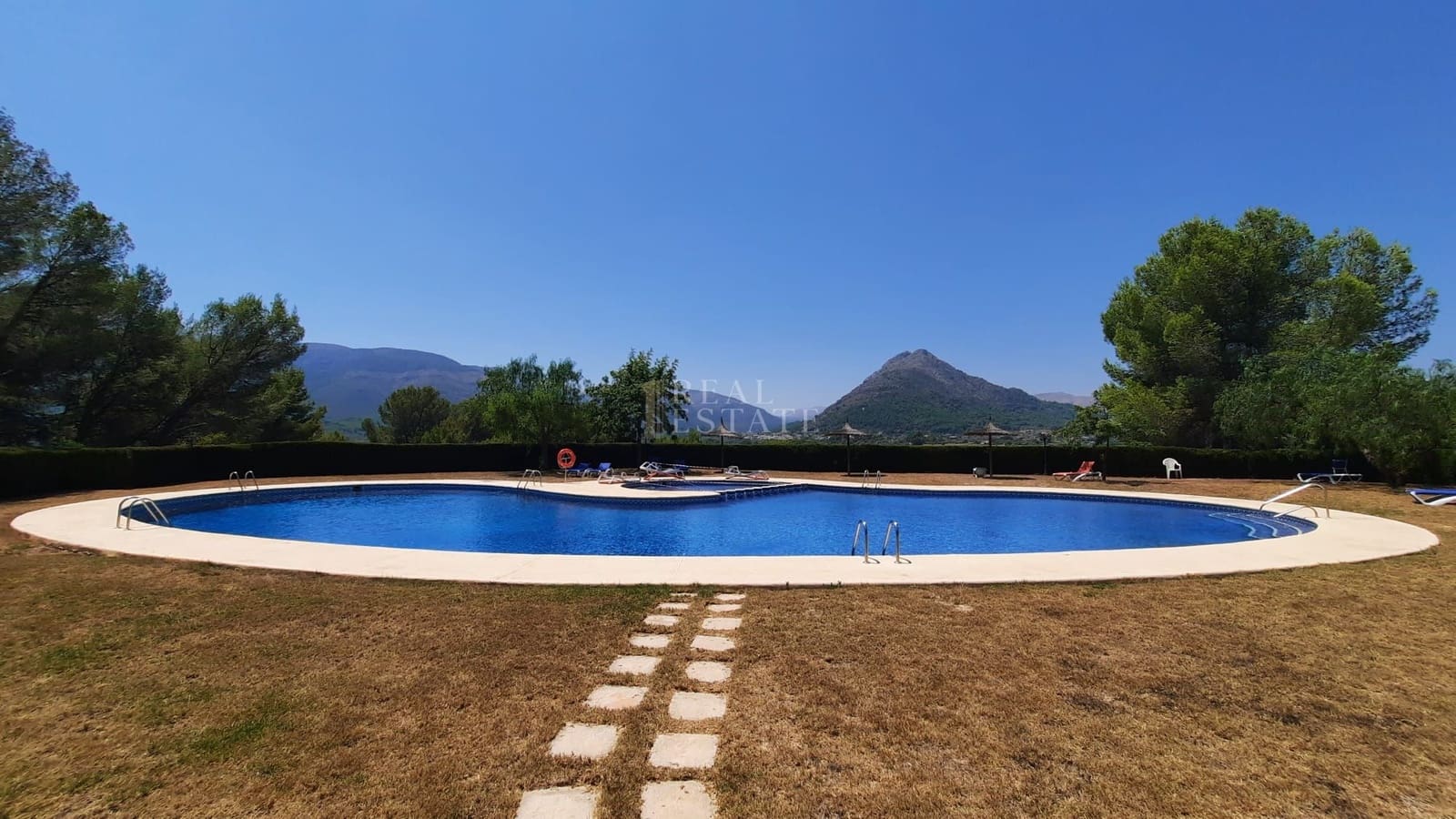 2 camera da letto Villa in vendita in Murla con piscina garage - 225.000 € (Rif: 9989385)
