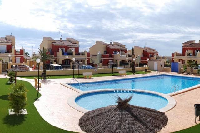 2 sypialnia Apartament do wynajęcia w Torrevieja z basenem garażem - 900 € (Ref: 10058553)