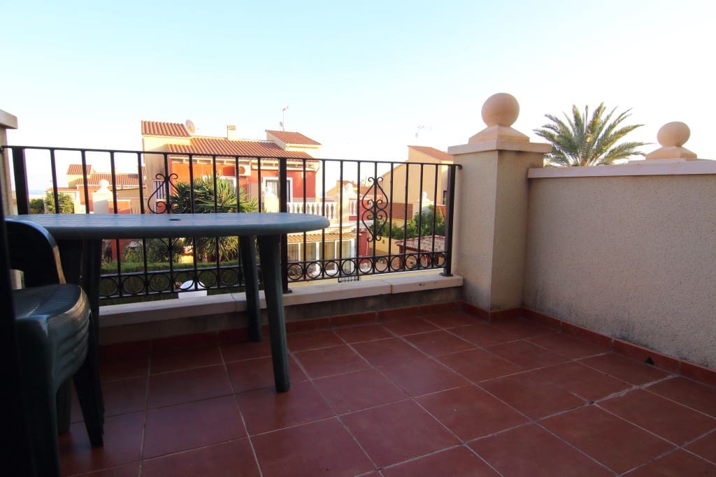 2 sypialnia Apartament do wynajęcia w Torrevieja z basenem garażem - 900 € (Ref: 10058553)