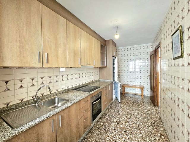 3 camera da letto Appartamento in vendita in Torrevieja con garage - 198.000 € (Rif: 10146413)