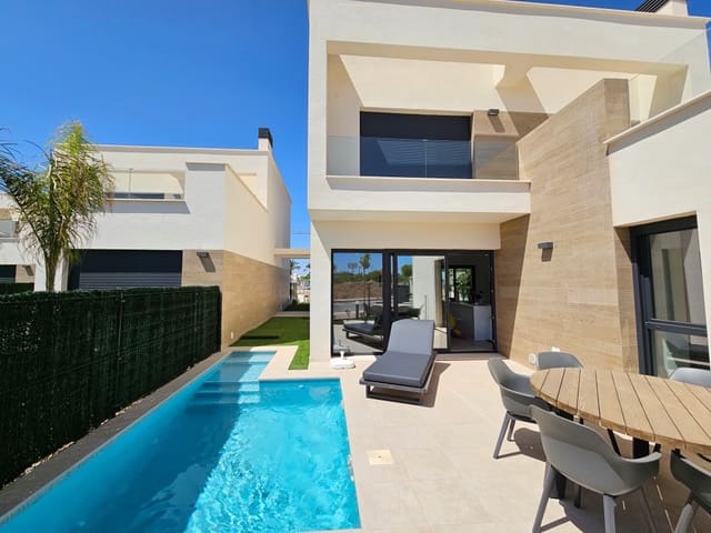 Chalet de 3 habitaciones en Torre-Pacheco en venta con piscina garaje - 499.900 € (Ref: 8549652)