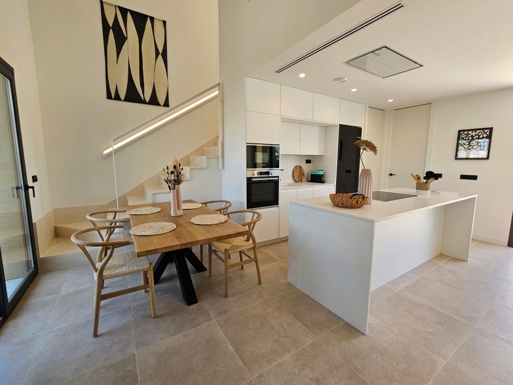 3 bedroom Villa for sale in Torre-Pacheco with pool garage - € 499,900 (Ref: 8549652)