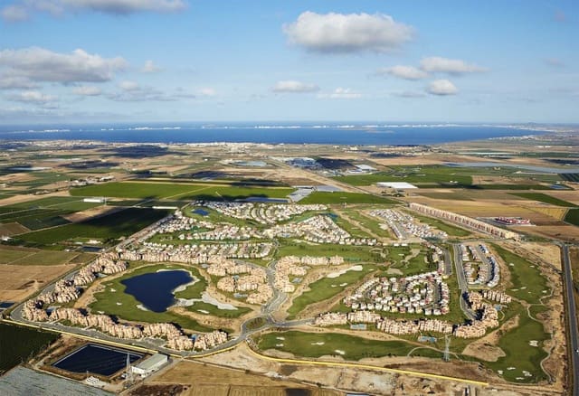 Apartamento de 2 habitaciones en Torre-Pacheco en venta con piscina - 183.000 € (Ref: 8715312)