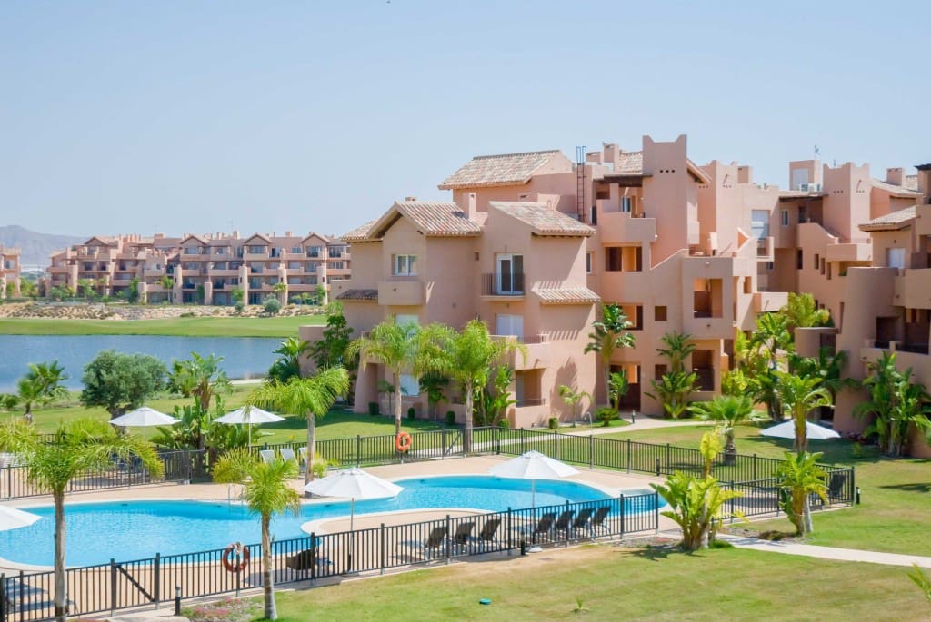 Apartamento de 2 habitaciones en Torre-Pacheco en venta con piscina - 183.000 € (Ref: 8715312)