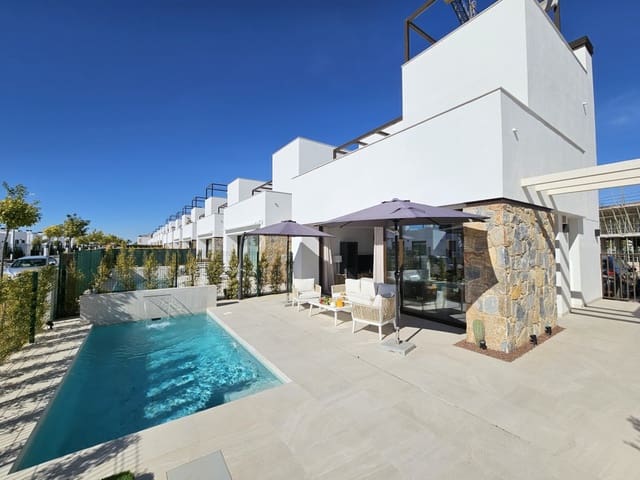 4 slaapkamer Villa te koop in Torre-Pacheco met zwembad - € 495.000 (Ref: 8779251)
