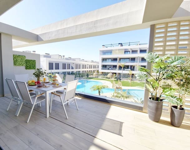 Ático de 2 habitaciones en Torre-Pacheco en venta con piscina garaje - 369.000 € (Ref: 8800825)