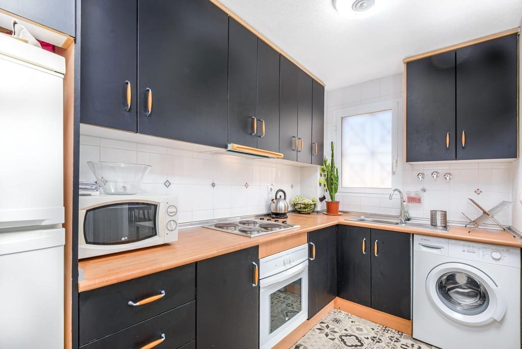 2 bedroom Bungalow for sale in Torrevieja - € 184,900 (Ref: 9321672)