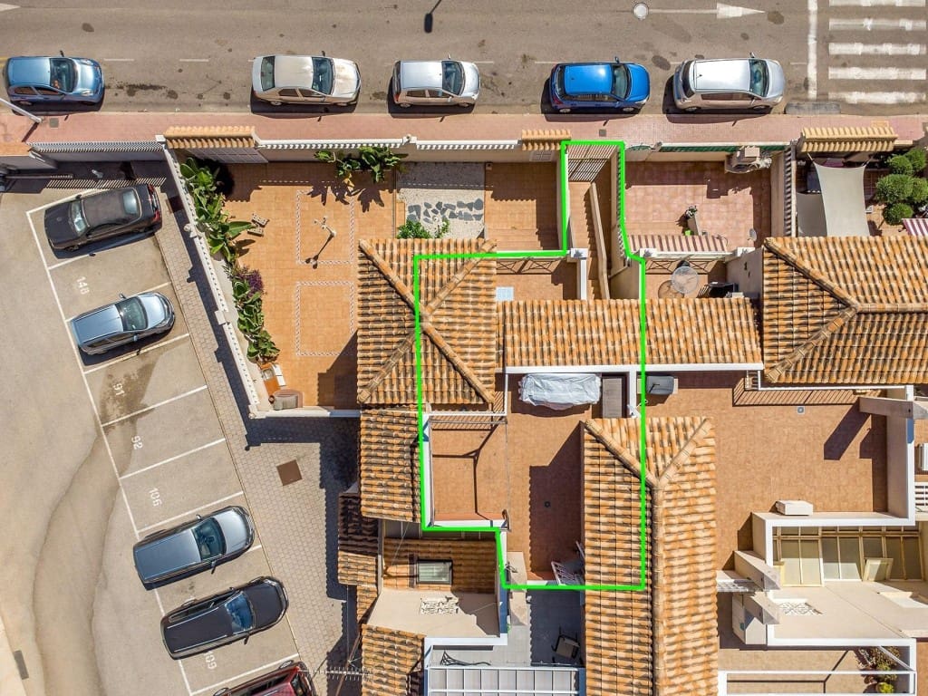 2 bedroom Bungalow for sale in Torrevieja - € 184,900 (Ref: 9321672)