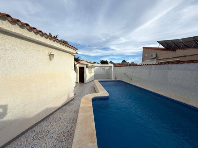 2 slaapkamer Villa te koop in Torrevieja met zwembad garage - € 329.900 (Ref: 9361996)