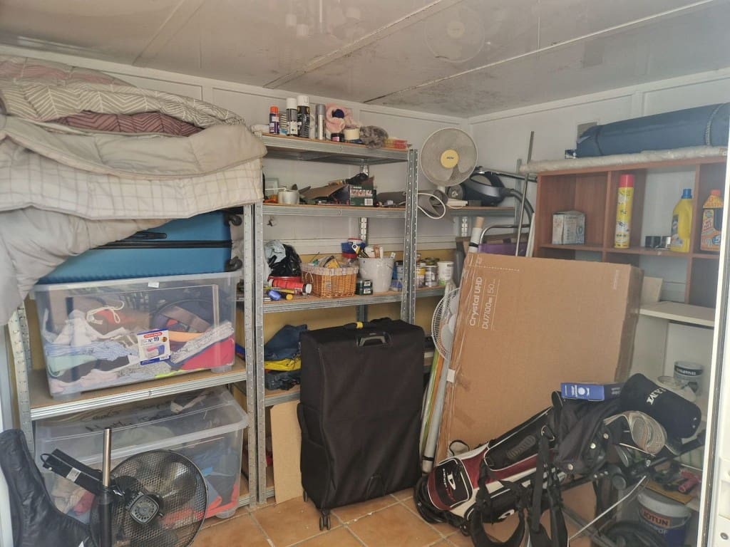 3 soverom Hus til salgs i Torrevieja med svømmebasseng - € 188 000 (Ref: 9371792)