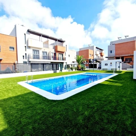 3 sypialnia Dom na sprzedaż w Torrevieja z basenem - 249 900 € (Ref: 9382406)