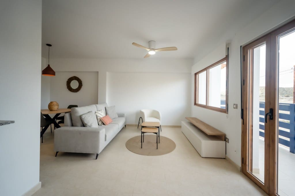 2 bedroom Bungalow for sale in Almeria city with pool - € 118,900 (Ref: 9429597)