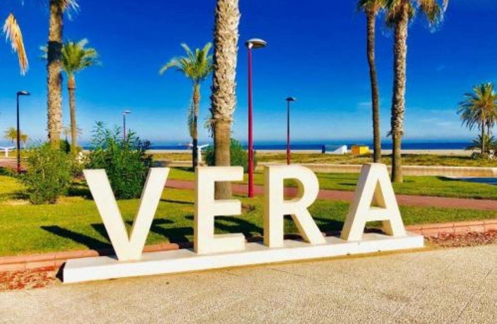 2 bedroom Bungalow for sale in Almeria city with pool - € 118,900 (Ref: 9429597)