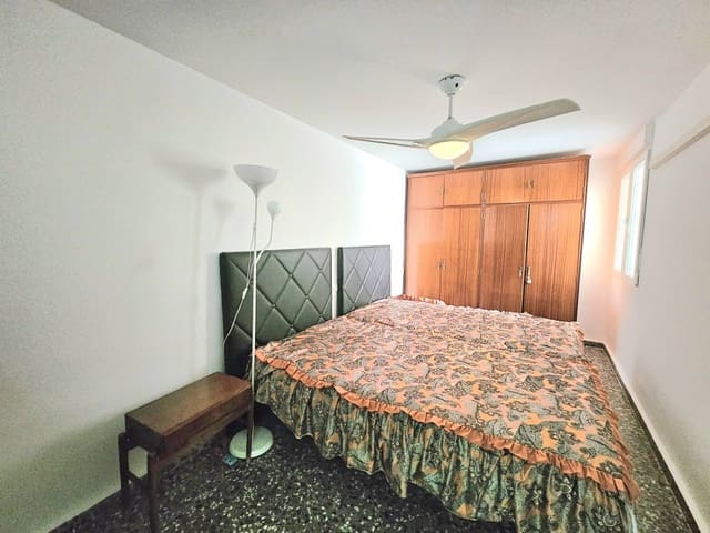 3 slaapkamer Appartement te huur in Torrevieja - € 1.100 (Ref: 9453132)