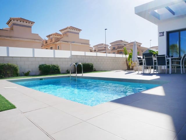 3 slaapkamer Huis te koop in Villamartin, Orihuela met zwembad garage - € 410.000 (Ref: 9478664)