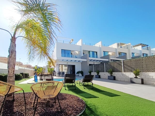 3 slaapkamer Huis te koop in Villamartin, Orihuela met zwembad garage - € 410.000 (Ref: 9478664)