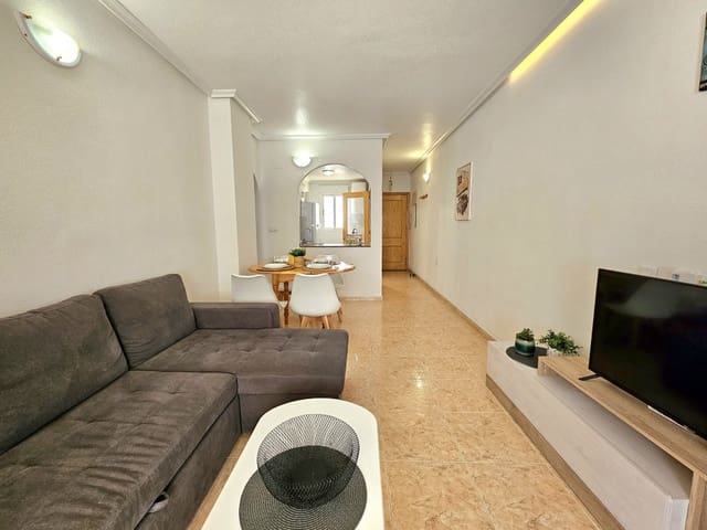 2 slaapkamer Appartement te huur in Torrevieja met zwembad - € 800 (Ref: 9530181)