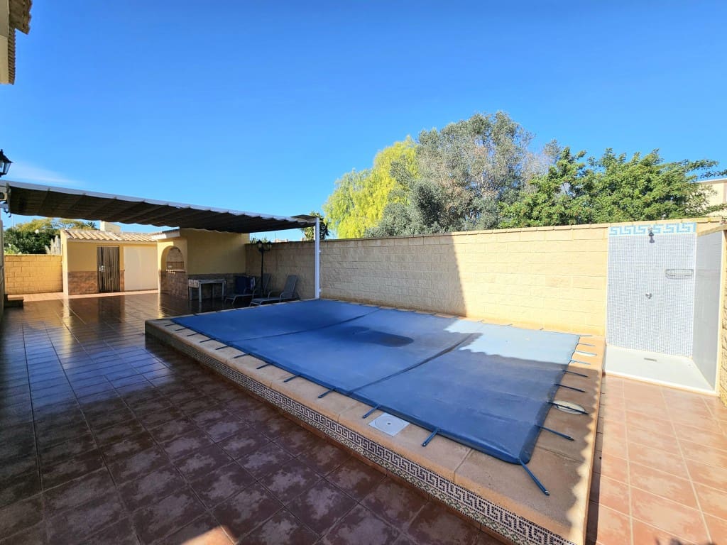 3 makuuhuone Huvila myytävänä paikassa San Fulgencio mukana uima-altaan - 425 000 € (Ref: 9599251)