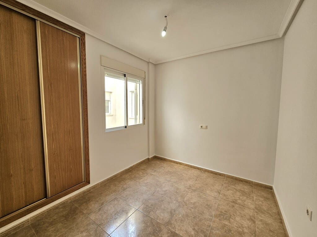 2 soverom Penthouse til salgs i Torrevieja - € 144 900 (Ref: 9726407)