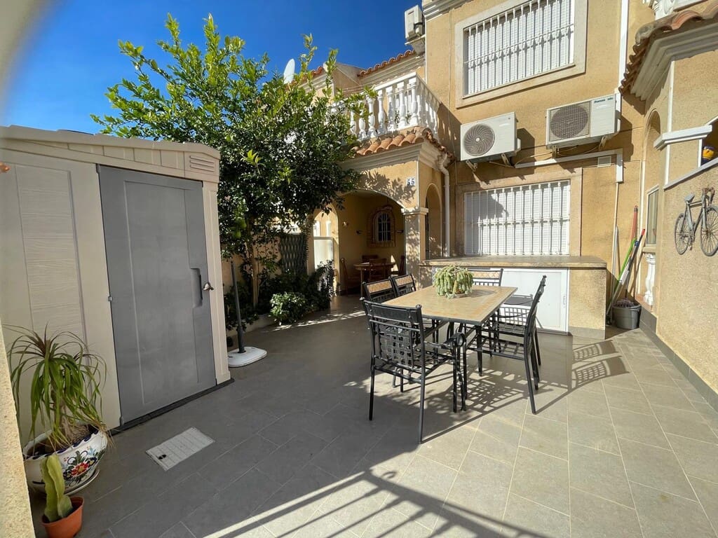 2 bedroom Apartment for sale in Aguas Nuevas with pool - € 185,000 (Ref: 9770390)