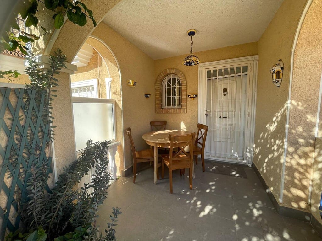 2 bedroom Apartment for sale in Aguas Nuevas with pool - € 185,000 (Ref: 9770390)