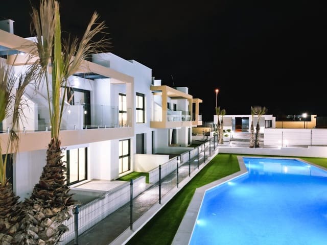 2 chambre Bungalow à vendre à Orihuela Costa, Orihuela avec piscine - 255 000 € (Ref: 9828822)