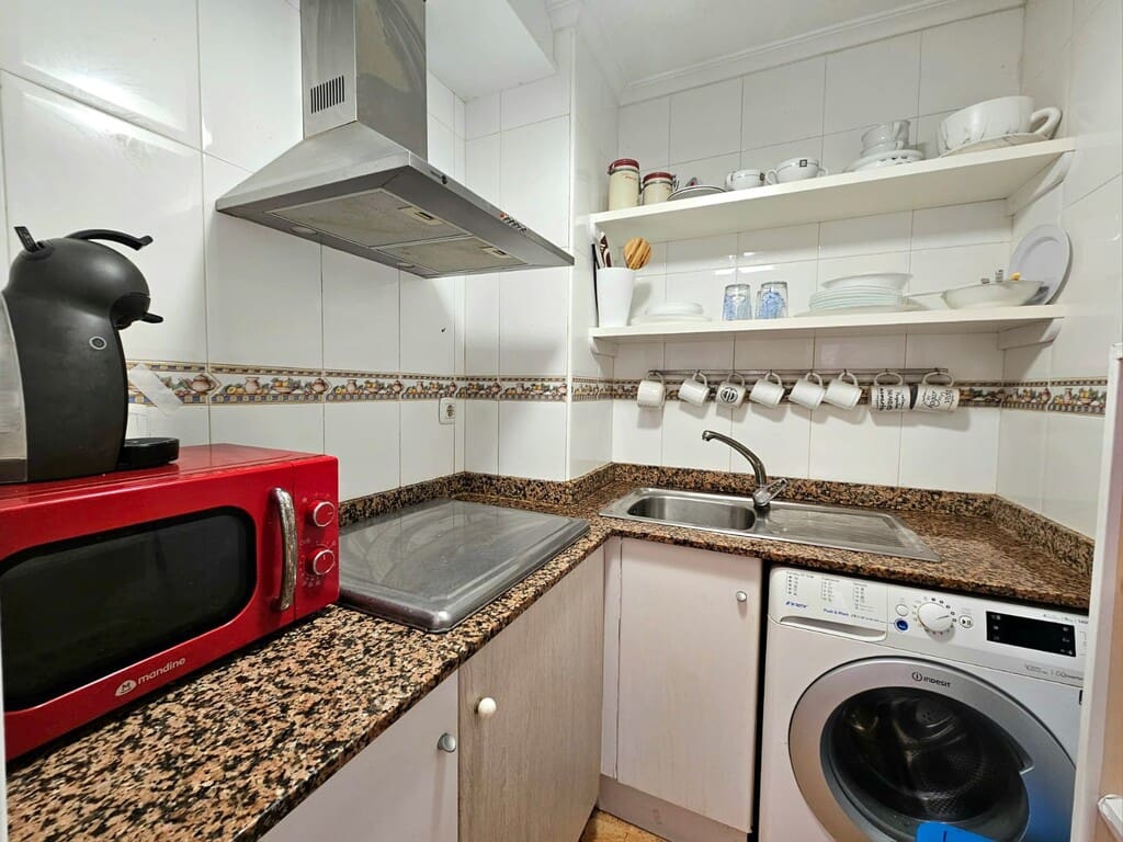 2 makuuhuone Huoneisto myytävänä paikassa Torrevieja - 142 000 € (Ref: 9884314)
