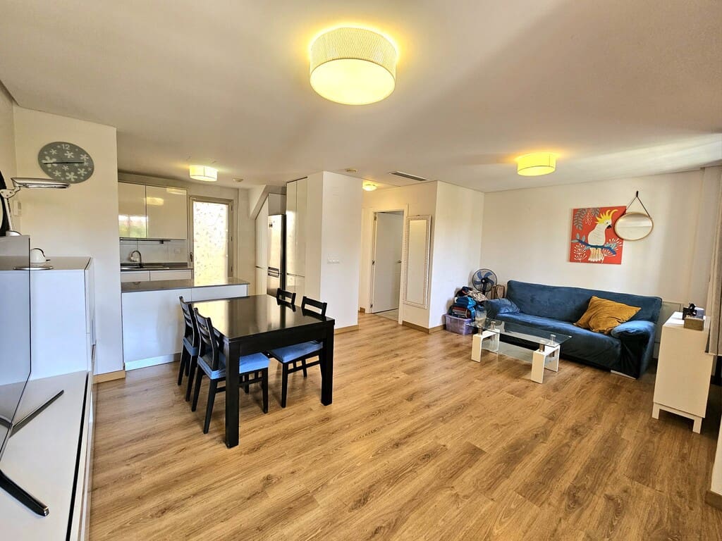 3 slaapkamer Halfvrijstaande villa te koop in Torrevieja met zwembad garage - € 320.000 (Ref: 9957605)