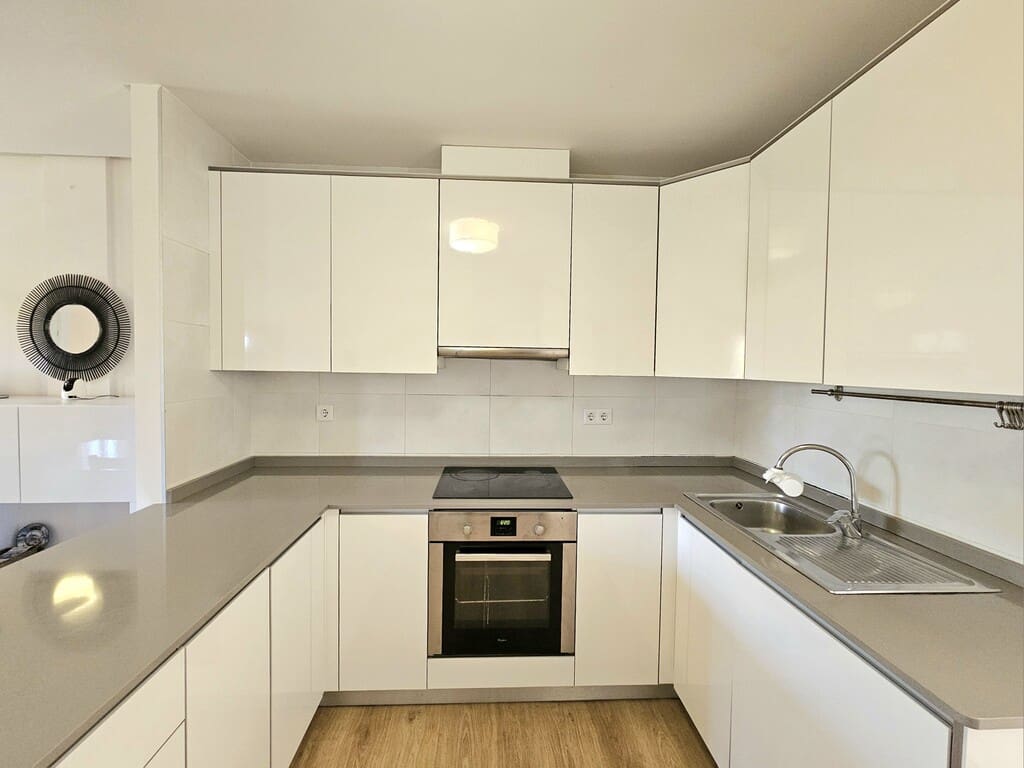 3 slaapkamer Halfvrijstaande villa te koop in Torrevieja met zwembad garage - € 320.000 (Ref: 9957605)