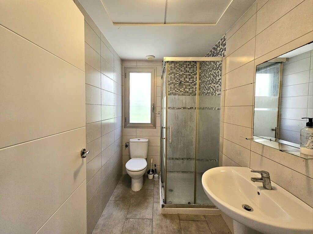 3 slaapkamer Halfvrijstaande villa te koop in Torrevieja met zwembad garage - € 320.000 (Ref: 9957605)