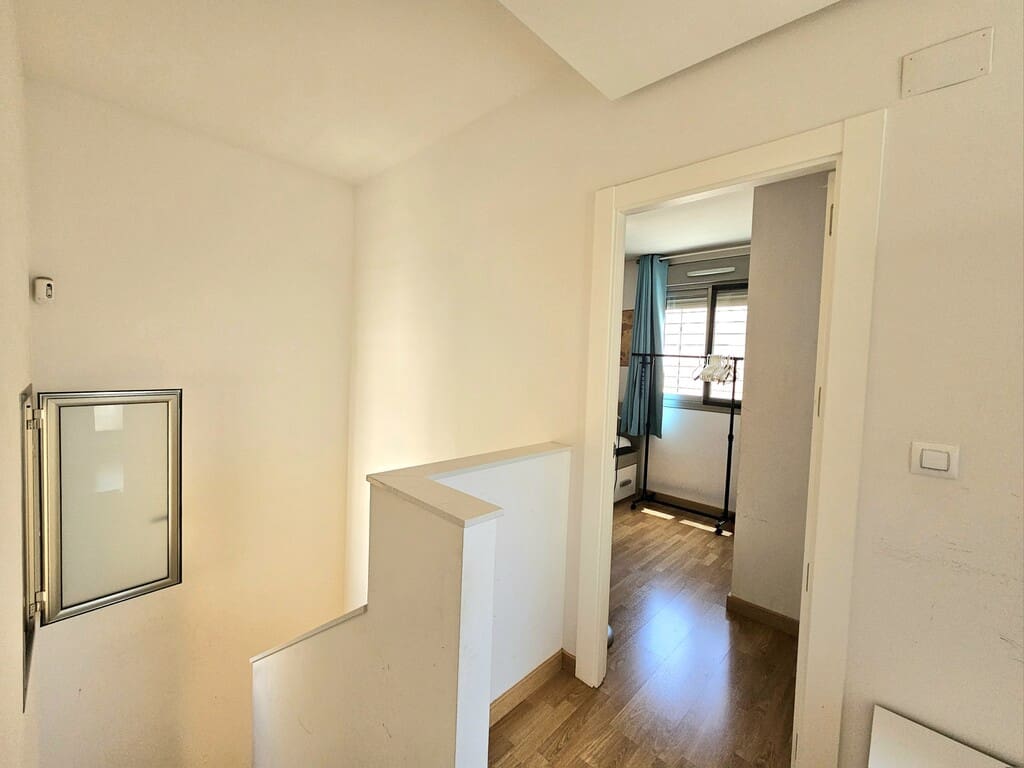 3 slaapkamer Halfvrijstaande villa te koop in Torrevieja met zwembad garage - € 320.000 (Ref: 9957605)