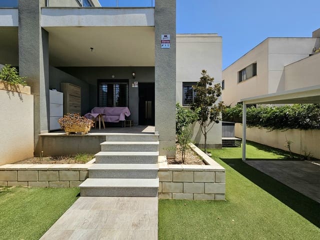 3 bedroom Townhouse for sale in Torrevieja with pool garage - € 319,900 (Ref: 9957605)