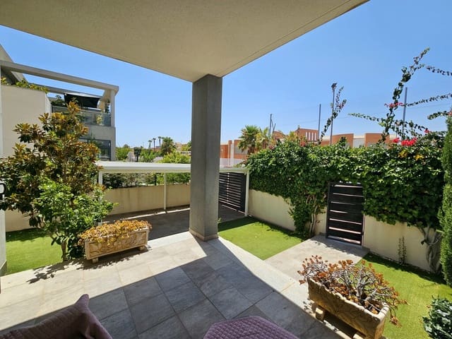 3 bedroom Townhouse for sale in Torrevieja with pool garage - € 319,900 (Ref: 9957605)