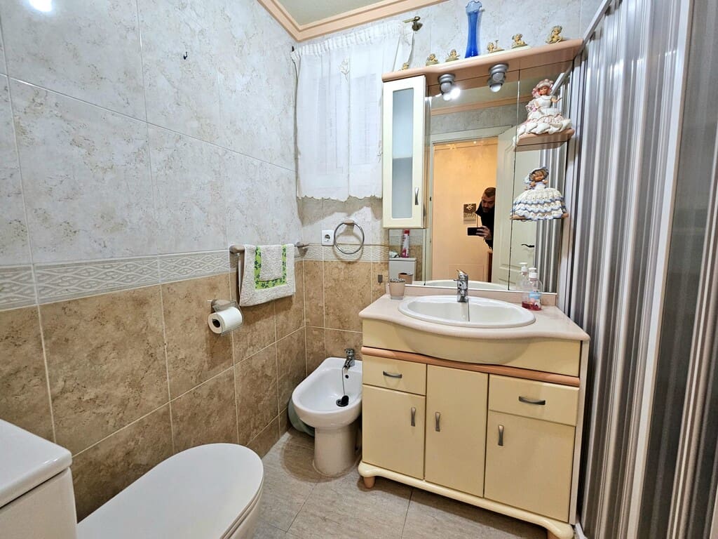 2 soveværelse Lejlighed til salg i Torrevieja - € 156.000 (Ref: 9964911)