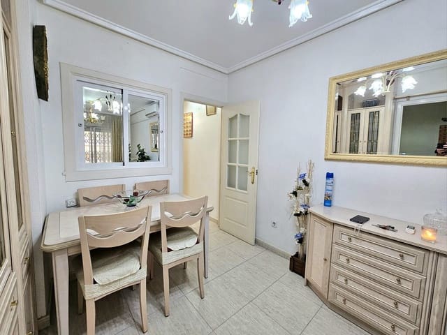 2 chambre Appartement à vendre à Torrevieja - 156 000 € (Ref: 9964911)